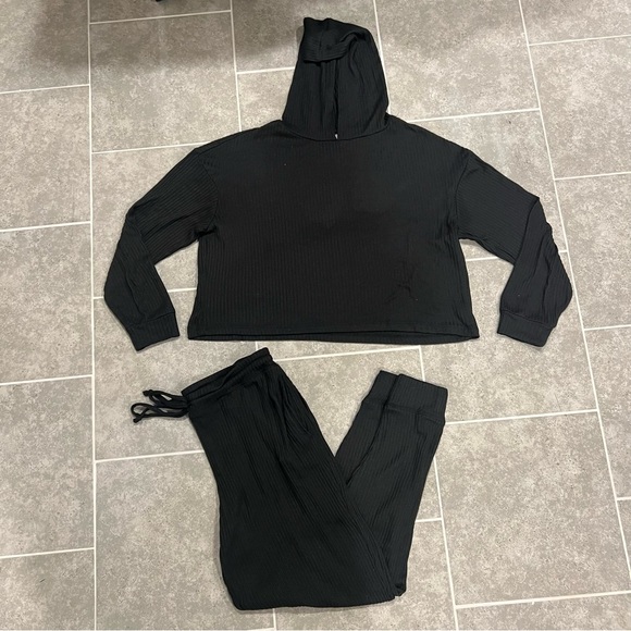 COLSIE Womens Black Loungewear Sweatsuit Hoodie Set - Picture 1 of 4